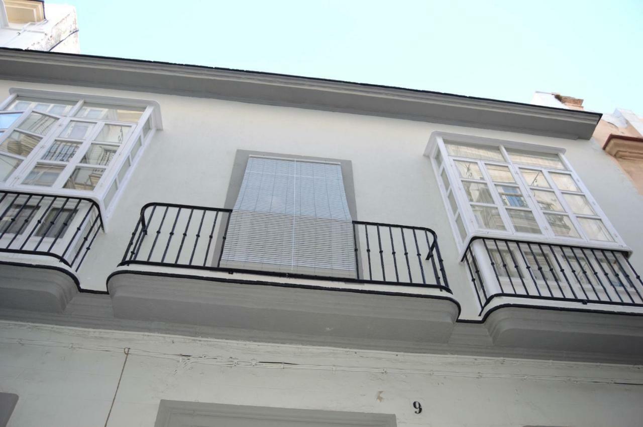 Atico 19 Dias Y Muchas Noches Apartment Cadiz Exterior photo